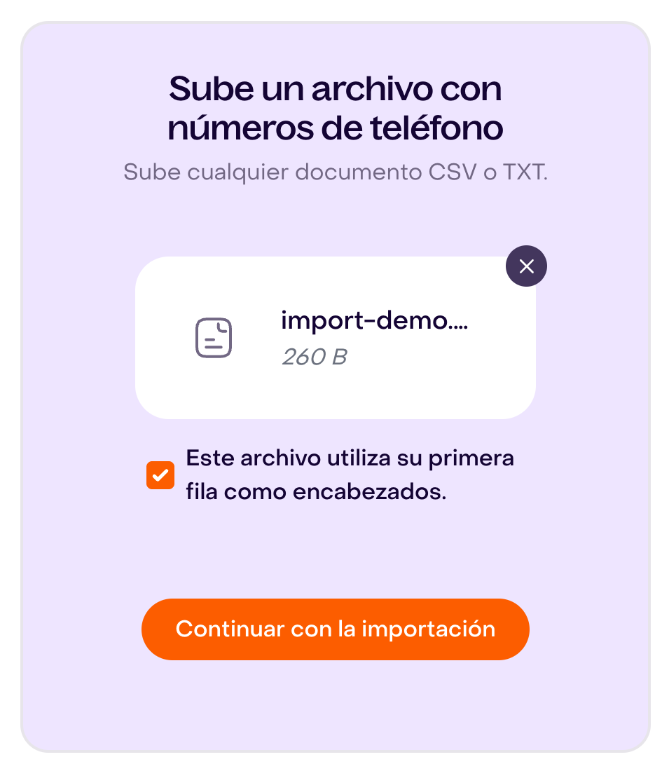 Archivo de demostración de 260 B seleccionado, con la primera fila como encabezados marcada y el botón Continuar con la importación.